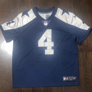 Nike Men's Dark Blue and White Jersey